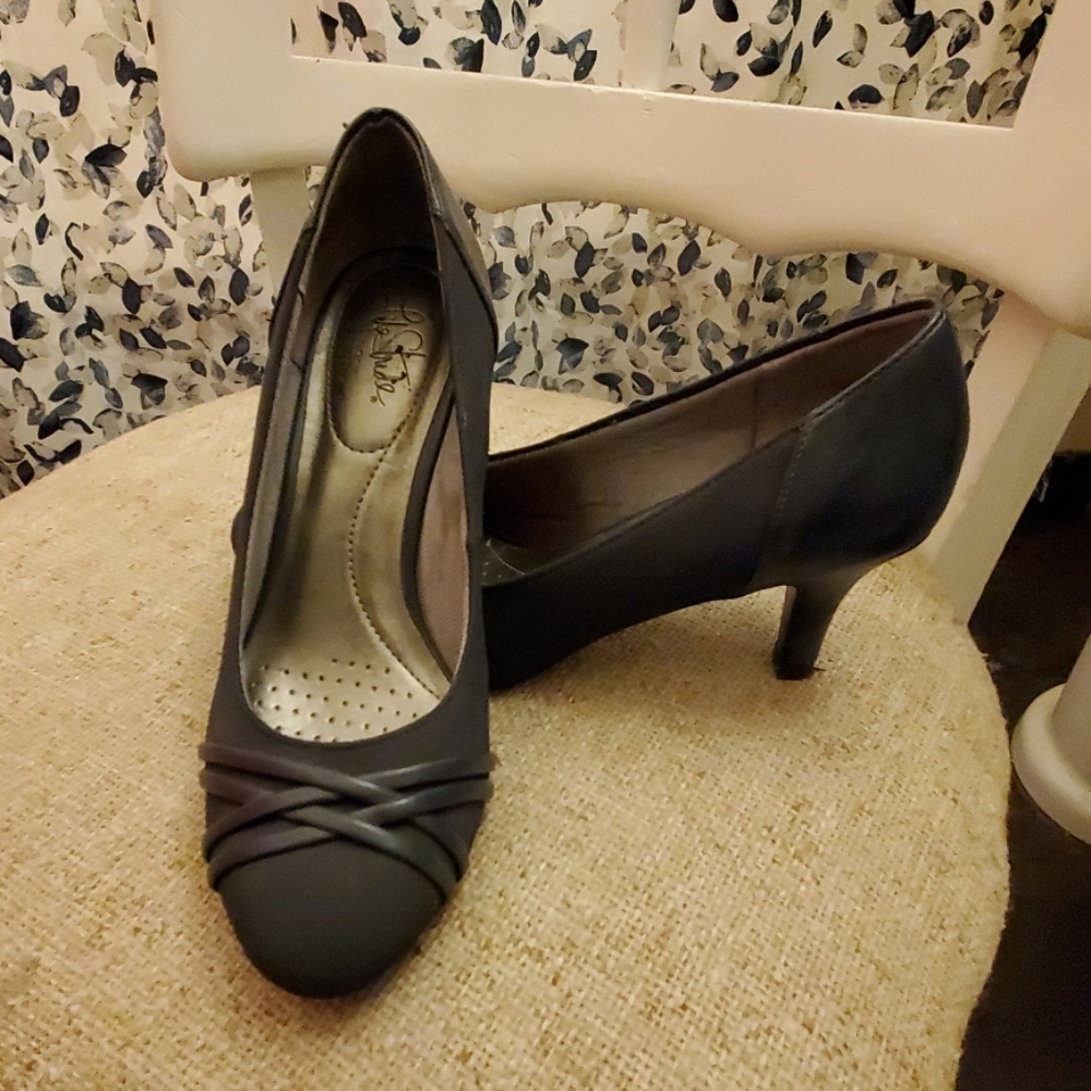 Dark Blue Heels